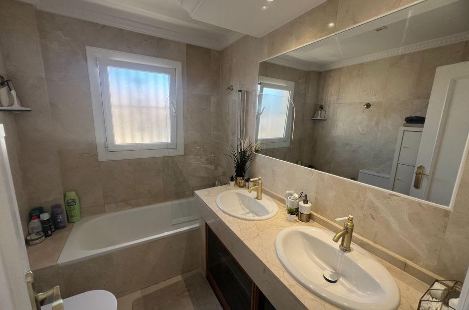 Villa in Castillo de Montemar