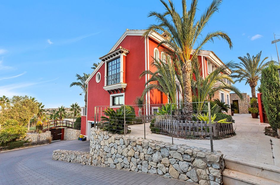 Villa in Castillo de Montemar