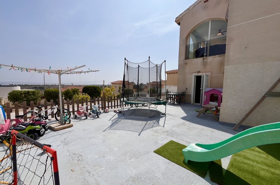 Villa in San Miguel de Salinas