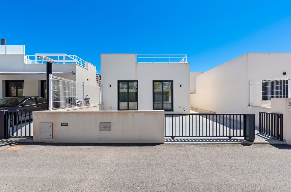 Villa in San Miguel de Salinas