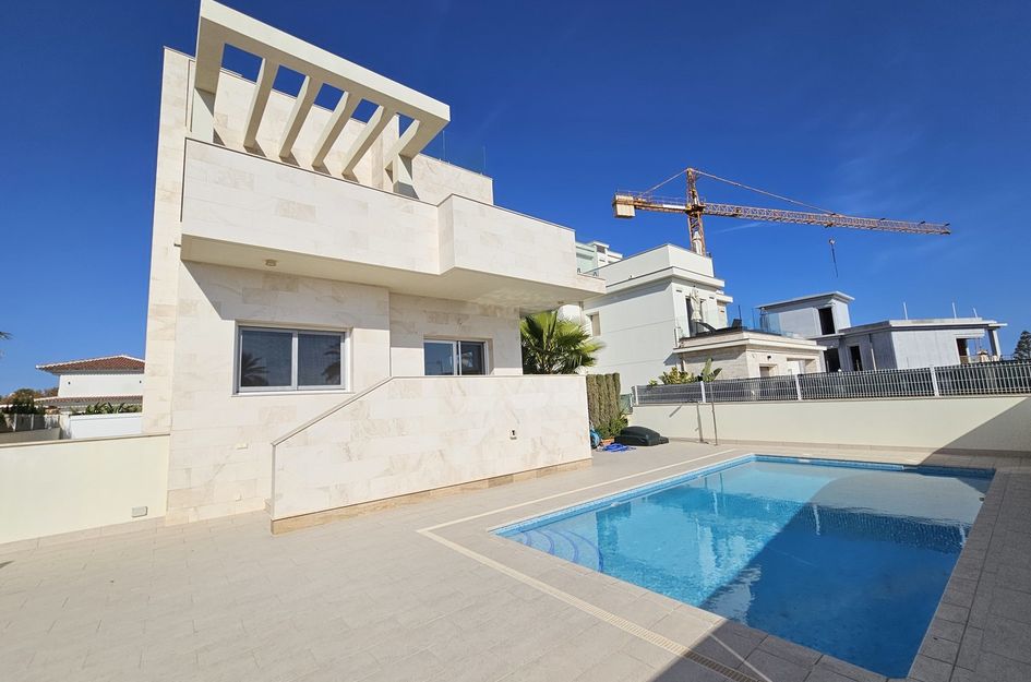 Villa in La Zenia
