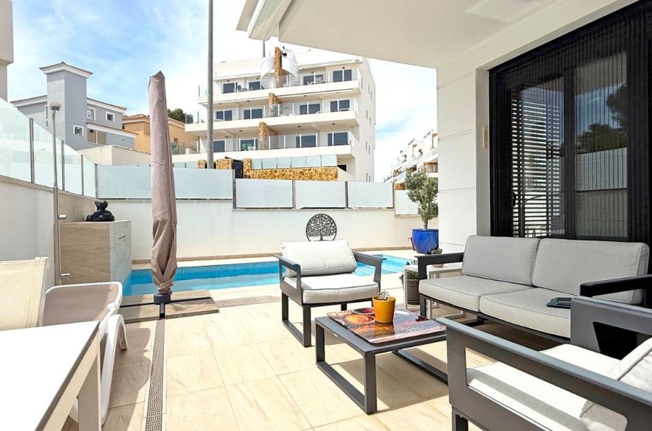 Villa in Campoamor R-5
