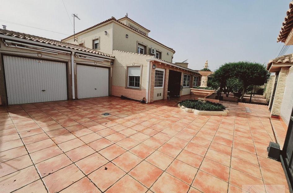 Villa in Torrevieja