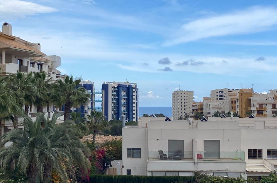 Halfvrijstaand in La Florida