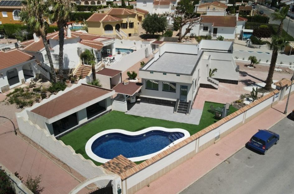 Villa in Quesada