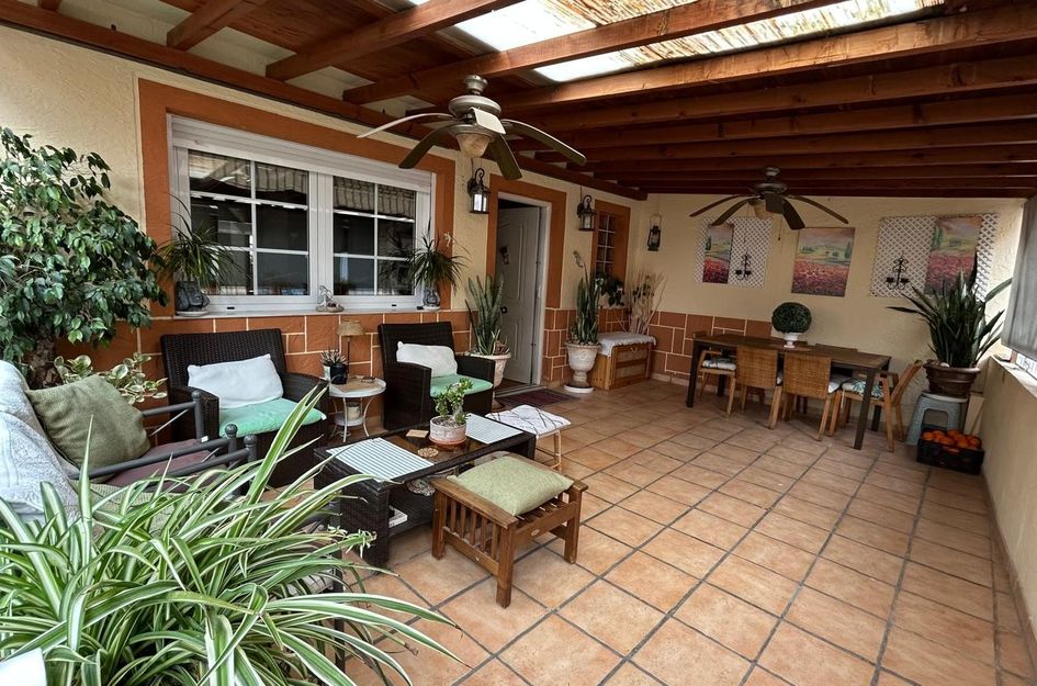 Villa in Los Montesinos