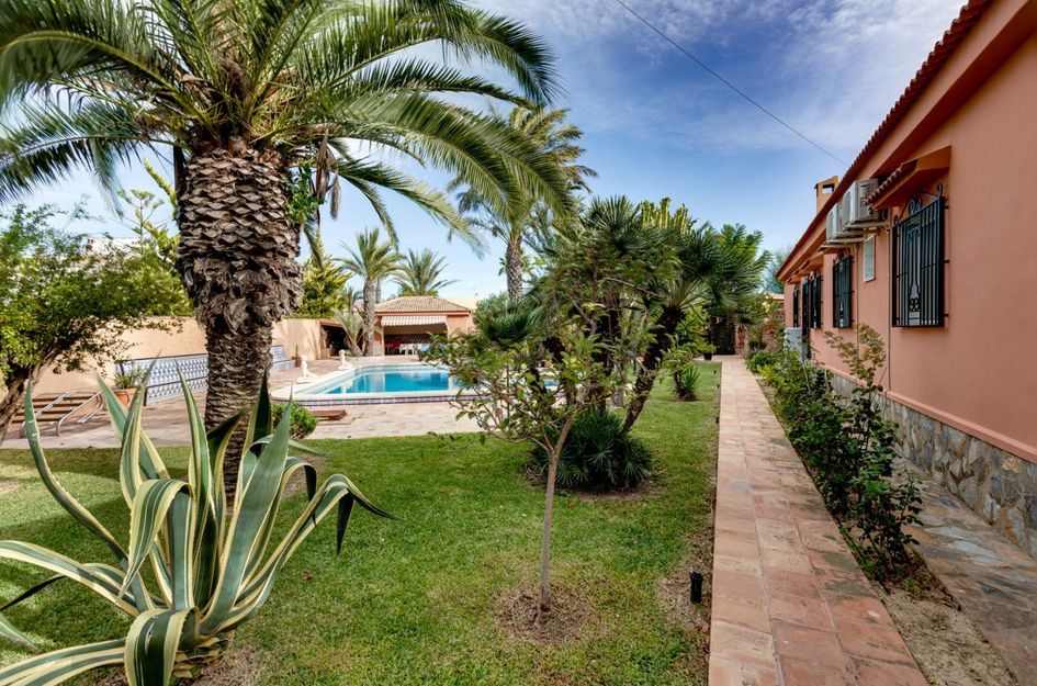 Villa in Torrevieja