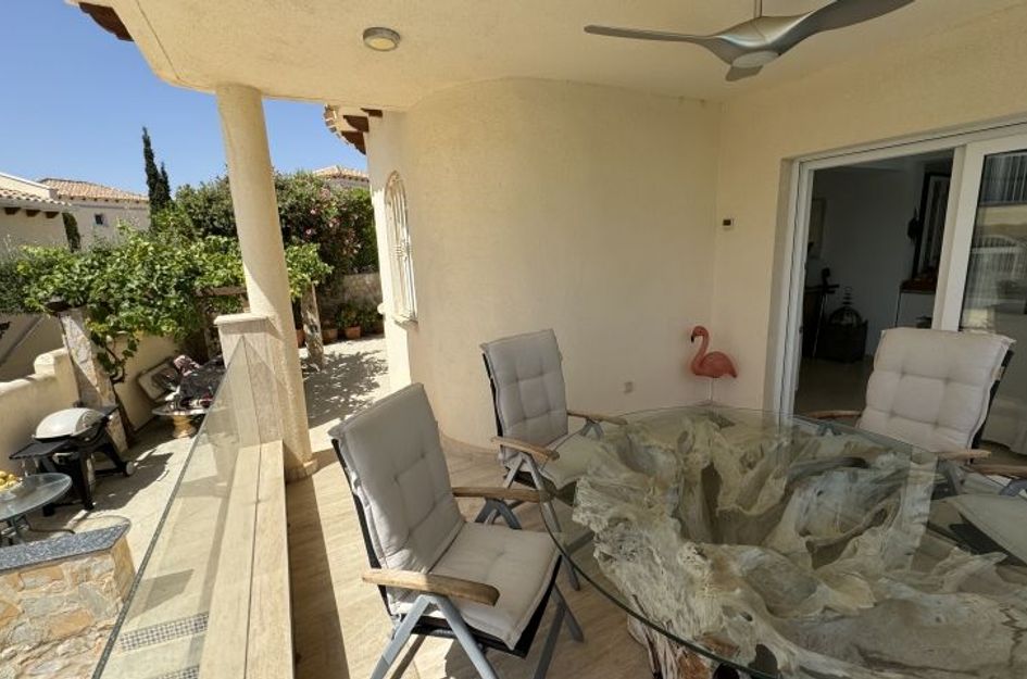 Villa in Campoamor R-5