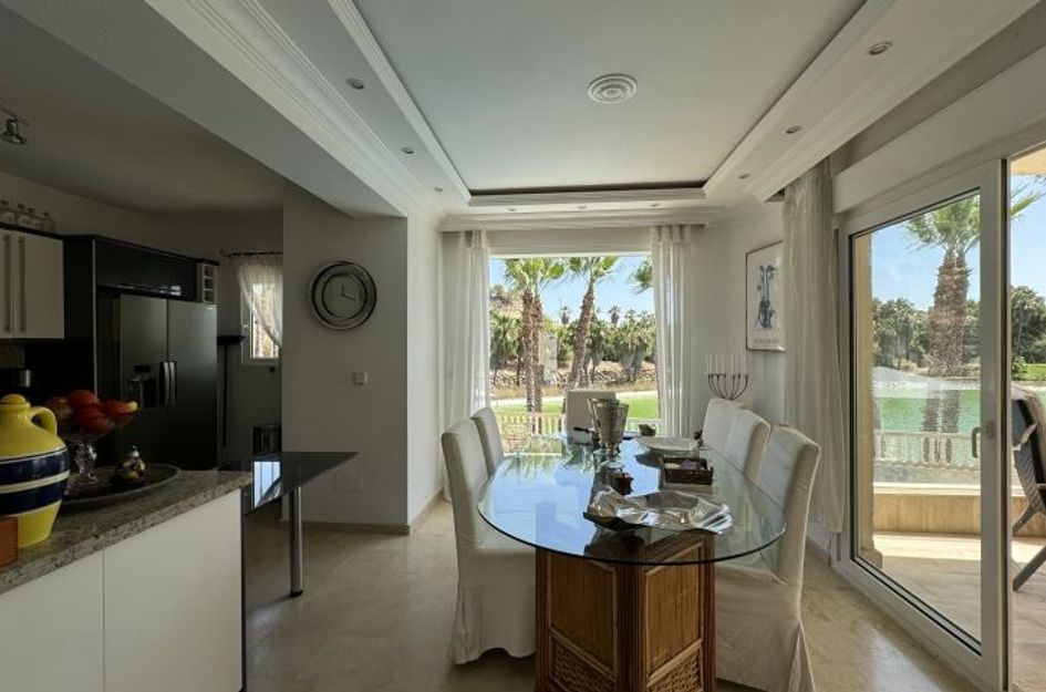 Villa in Campoamor R-5