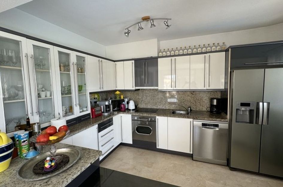 Villa in Campoamor R-5