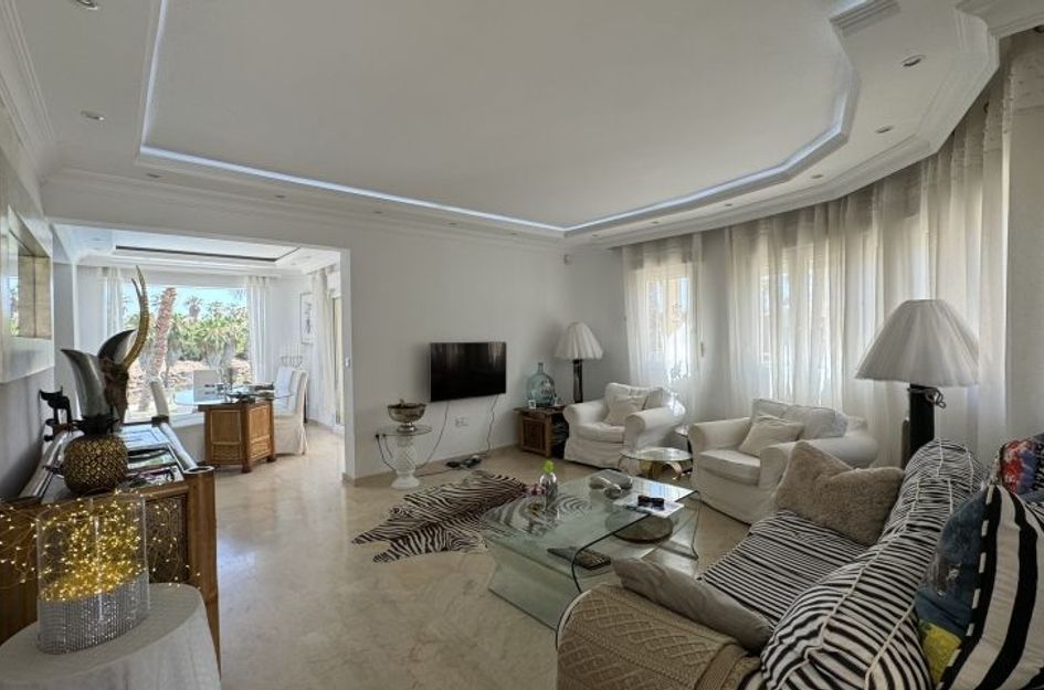 Villa in Campoamor R-5