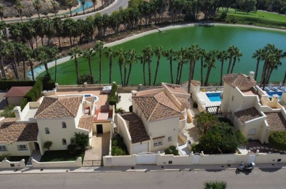 Villa in Campoamor R-5