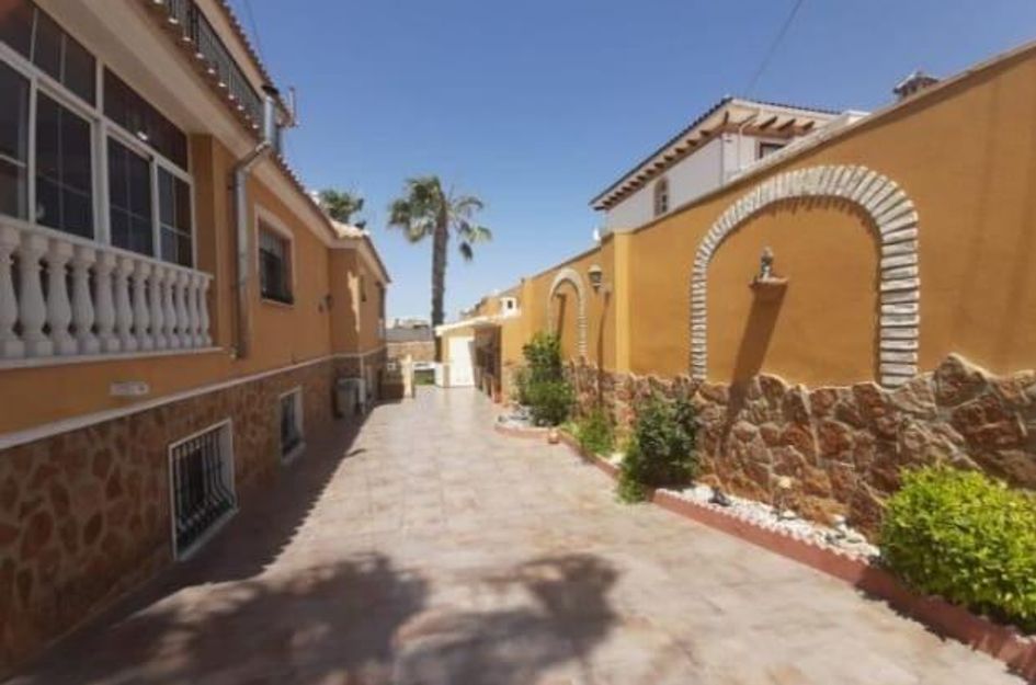Villa in Torrevieja