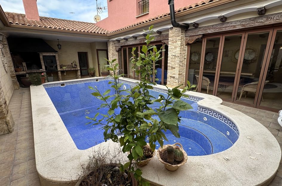 Villa in San Miguel de Salinas