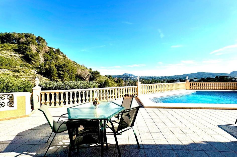 Villa in Montgo-Toscamar