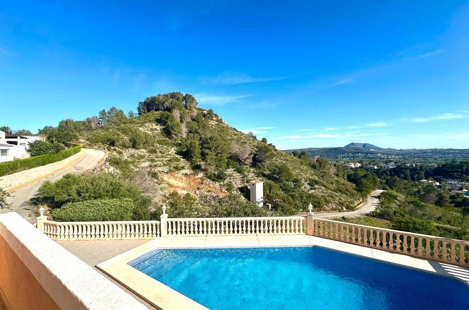 Villa in Montgo-Toscamar