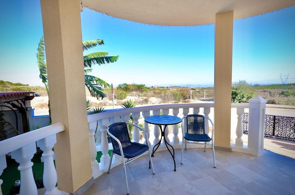 Villa in San Miguel de Salinas