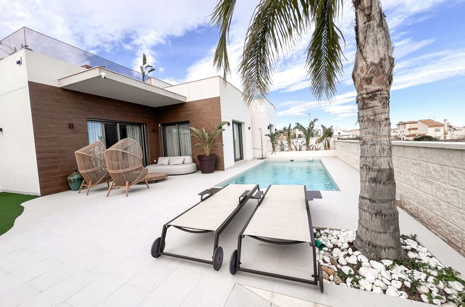 Villa in San Miguel de Salinas