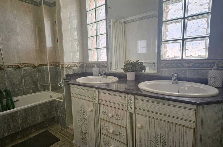 Villa in Guardamar del Segura