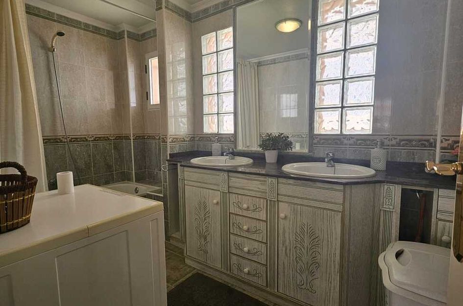 Villa in Guardamar del Segura