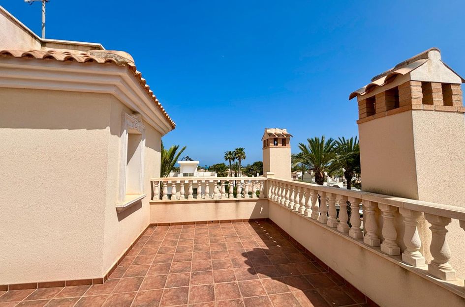 Villa in Cabo Roig
