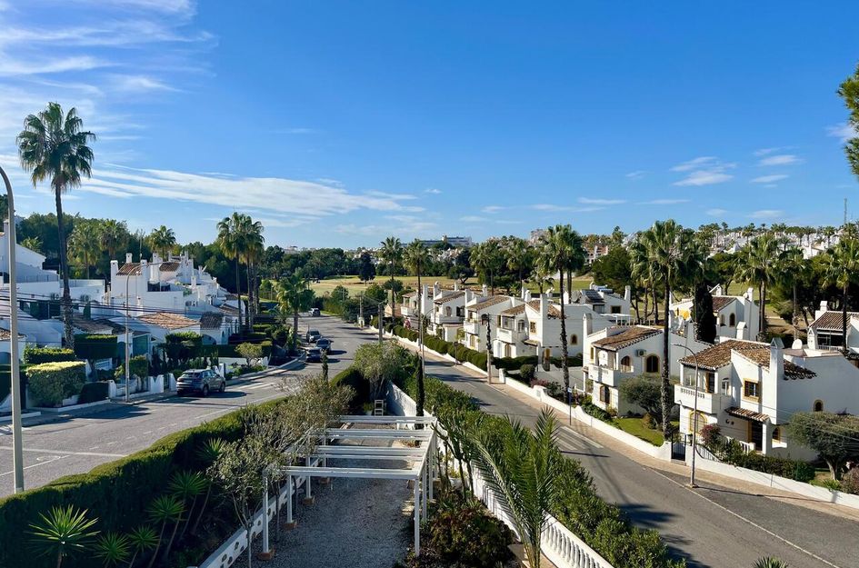 Villa in Villamartin