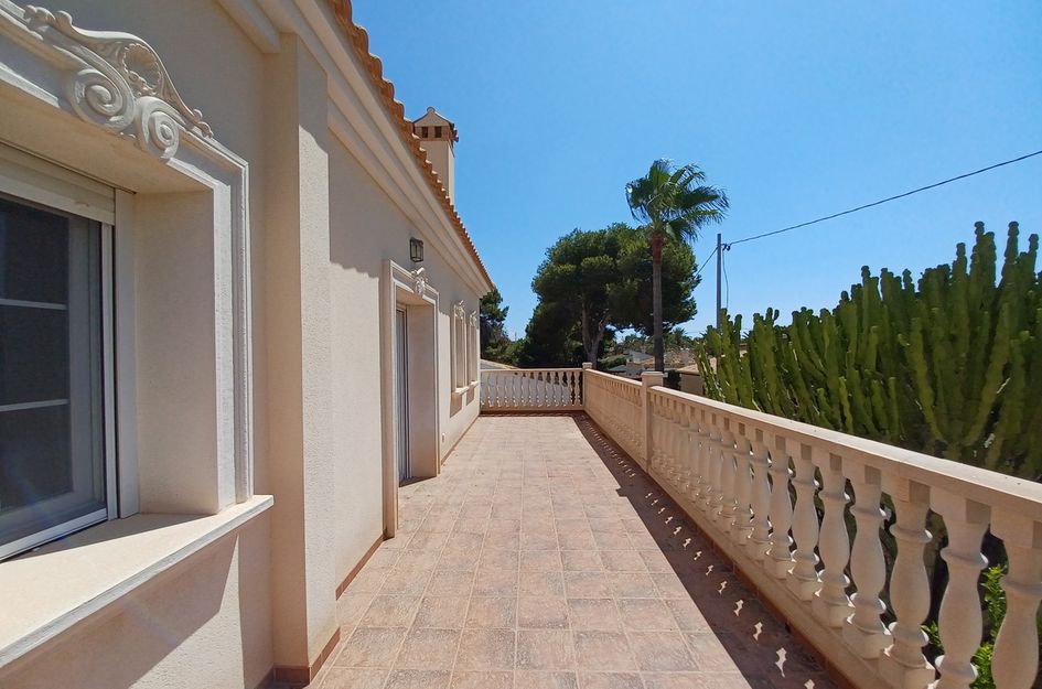 Villa in Cabo Roig