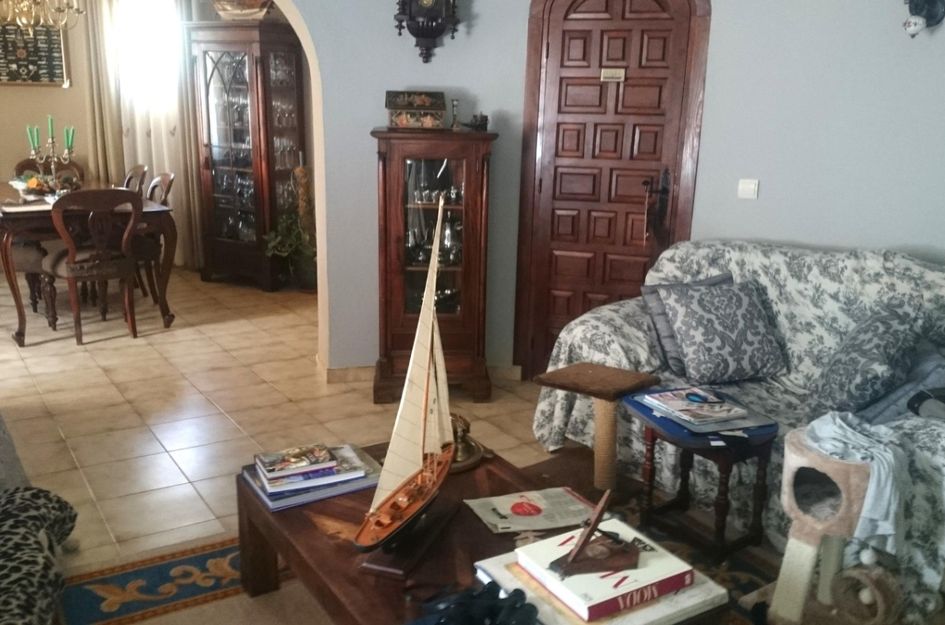 Villa in Cumbre del Sol