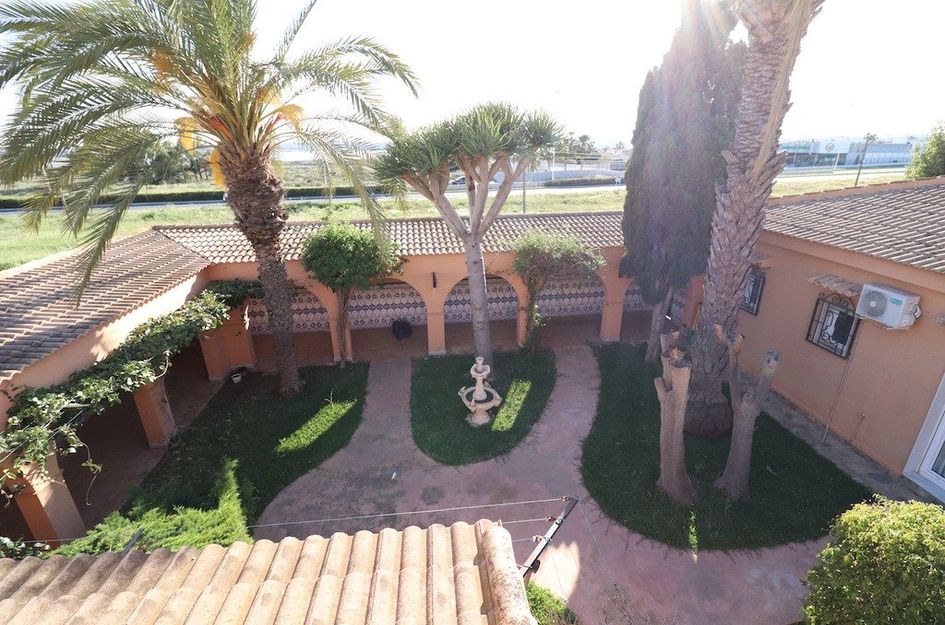 Villa in Torrevieja