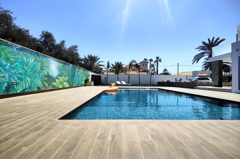Villa in Cabo Roig