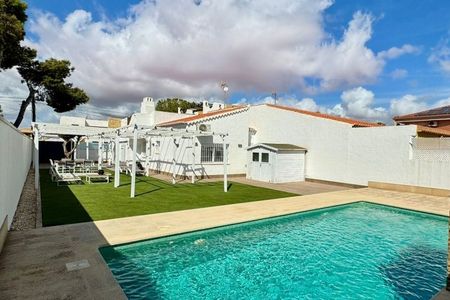 Villa in Torrevieja
