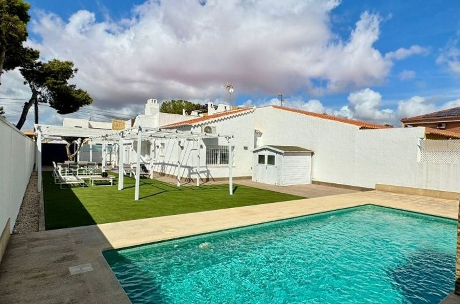 Villa in Torrevieja