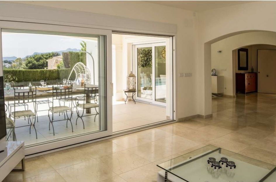 Villa in Cumbre del Sol