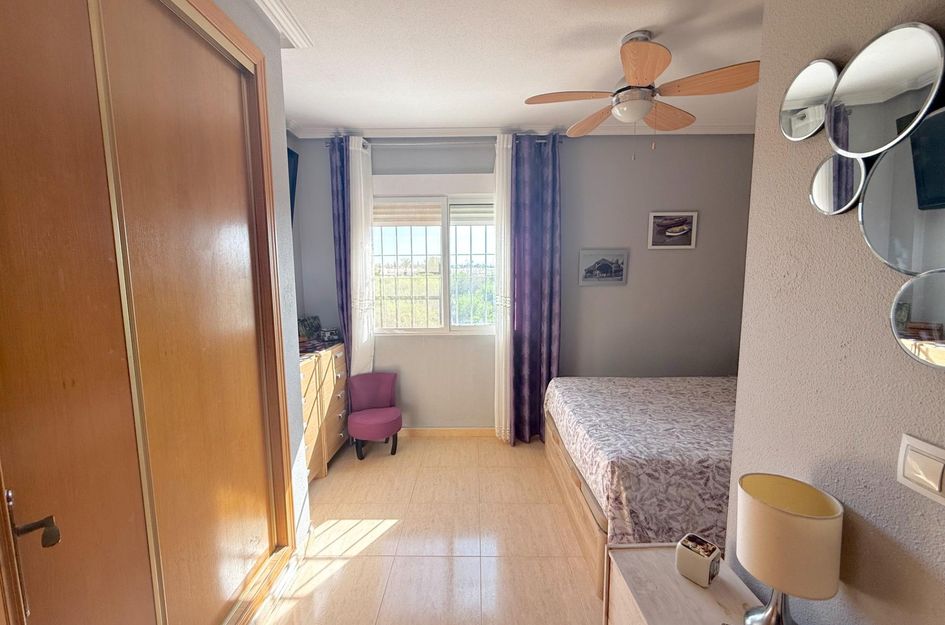 Halfvrijstaand in Torrevieja