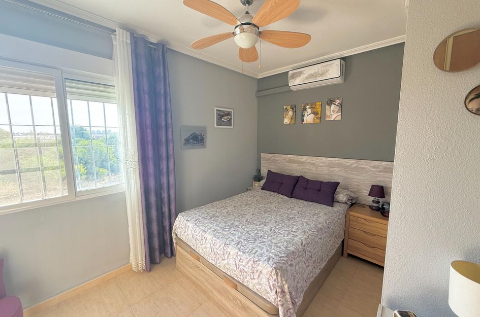 Halfvrijstaand in Torrevieja