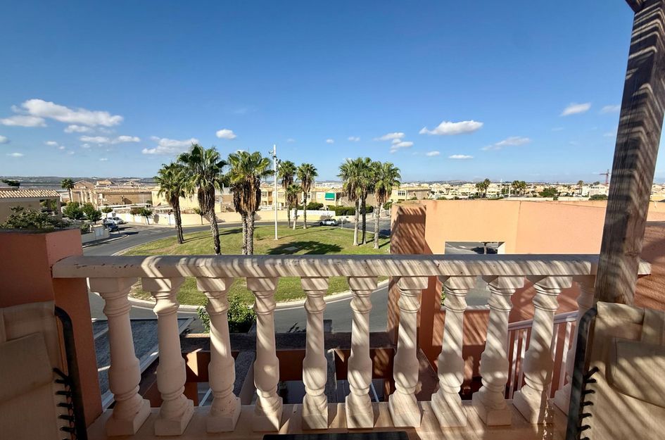 Halfvrijstaand in Torrevieja