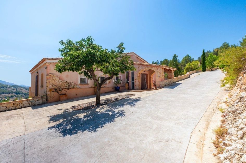 Villa in Callosa d'en Sarrià