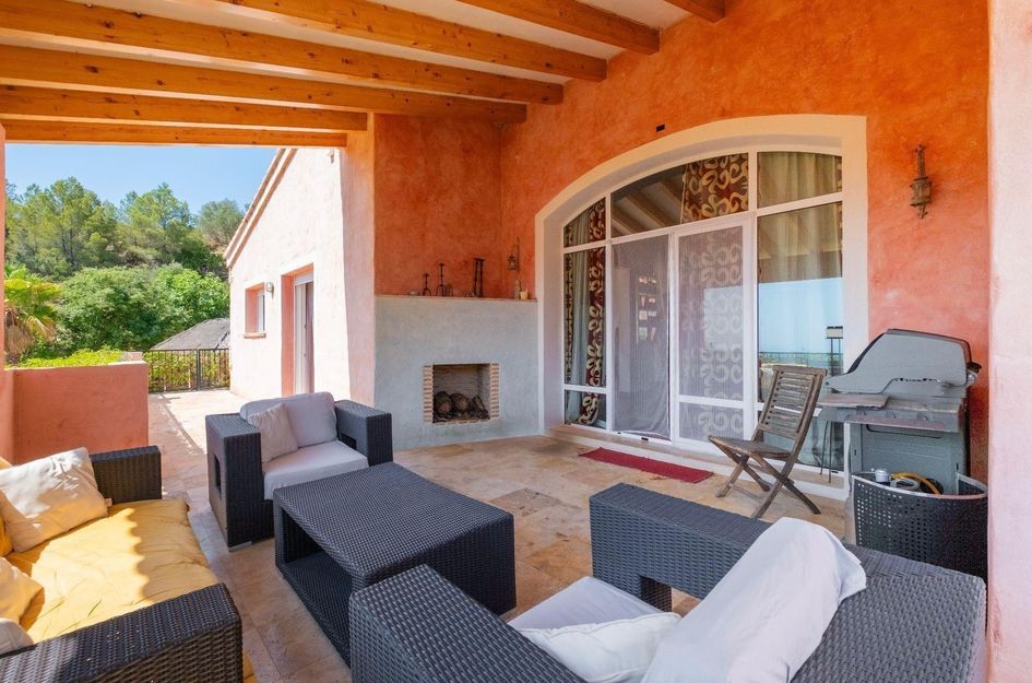 Villa in Callosa d'en Sarrià