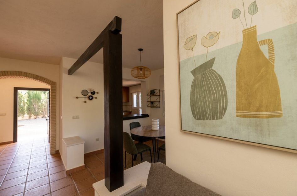 Halfvrijstaand in Valladolises y Lo Jurado