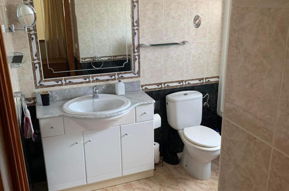 Villa in Res. Las Filipinas