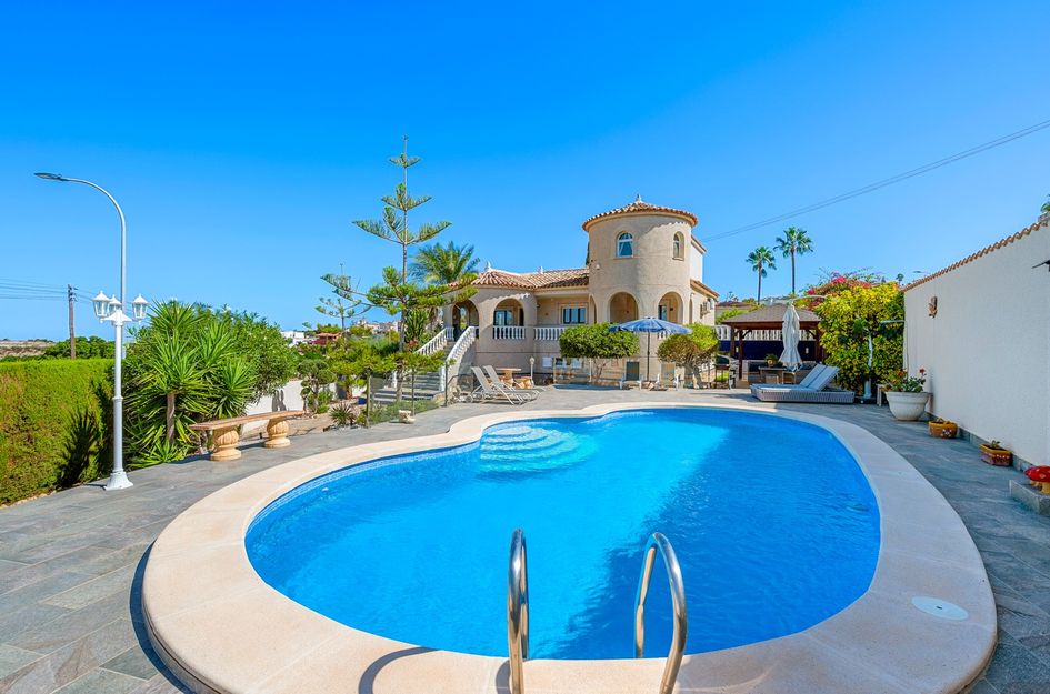 Villa in Lo Cerca