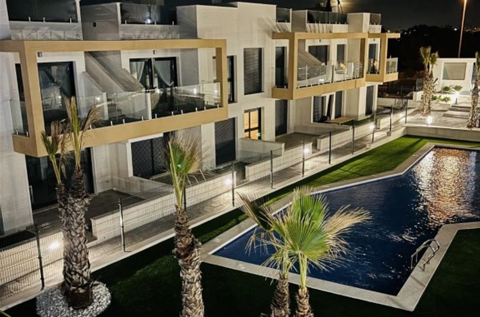 Appartement in Campoamor R-5