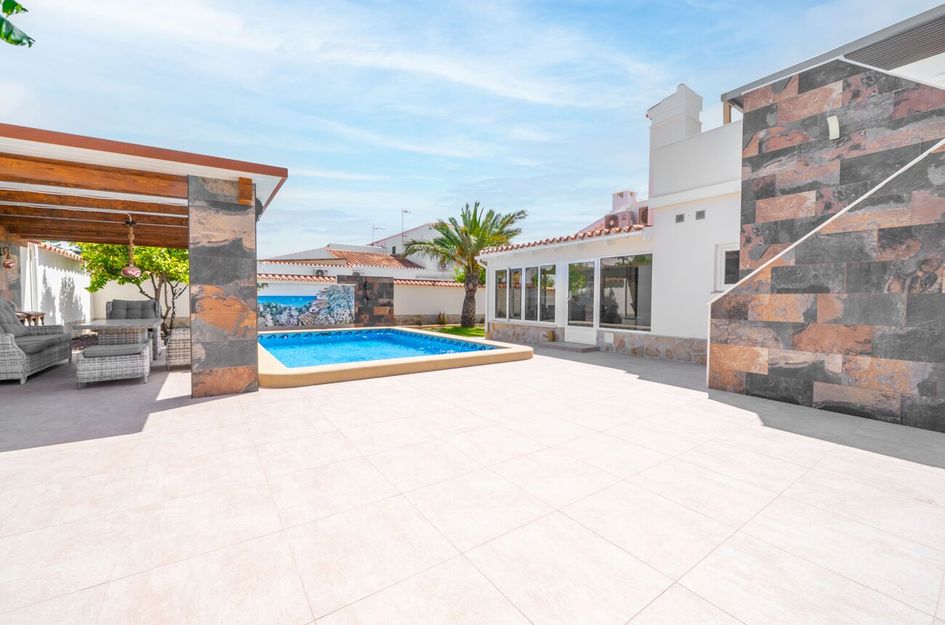 Villa in Torrevieja