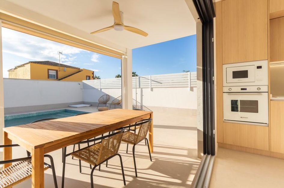 Halfvrijstaand in Torrevieja