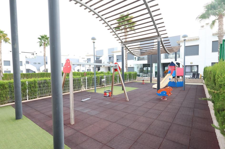 Bungalow in Pilar de la Horadada