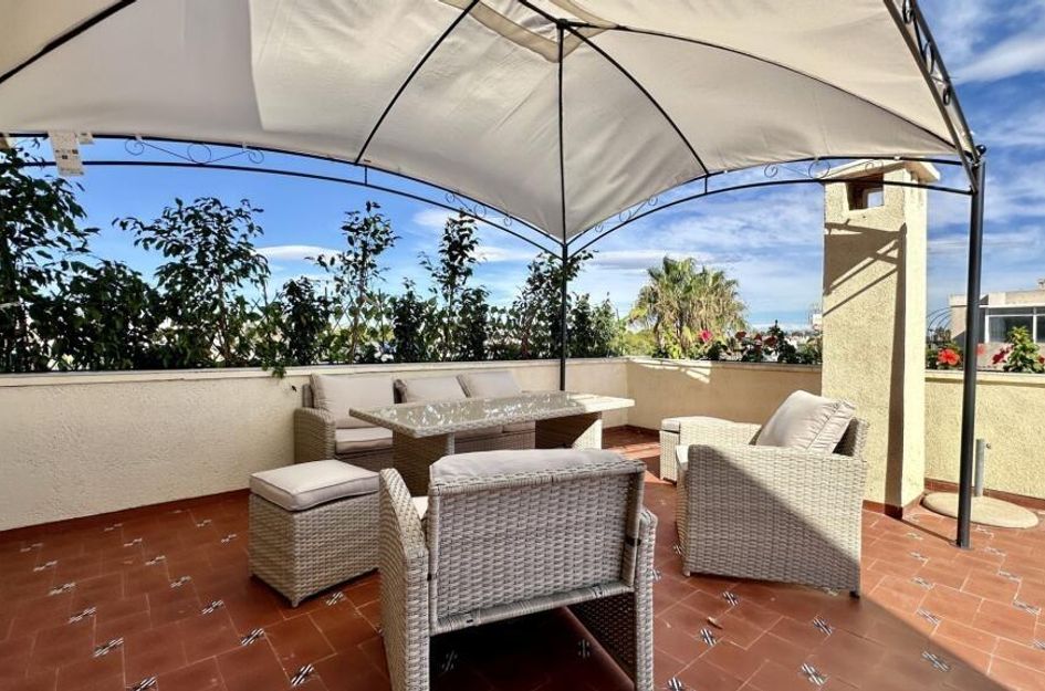 Penthouse in Punta Prima