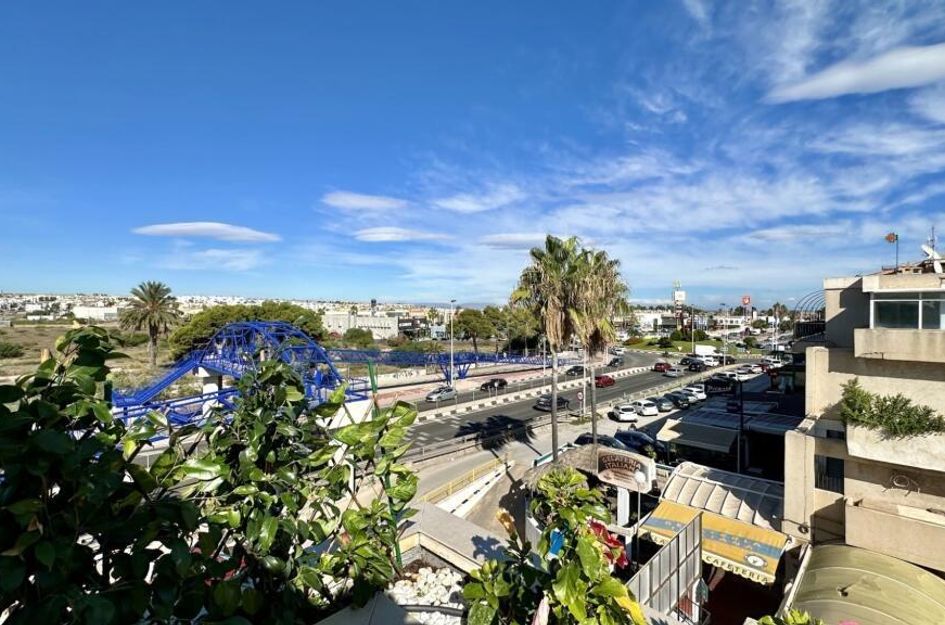 Penthouse in Punta Prima