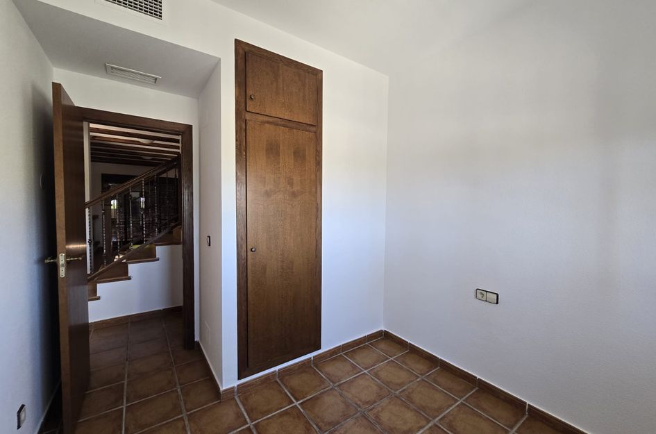 Duplex in Castillo de Montemar
