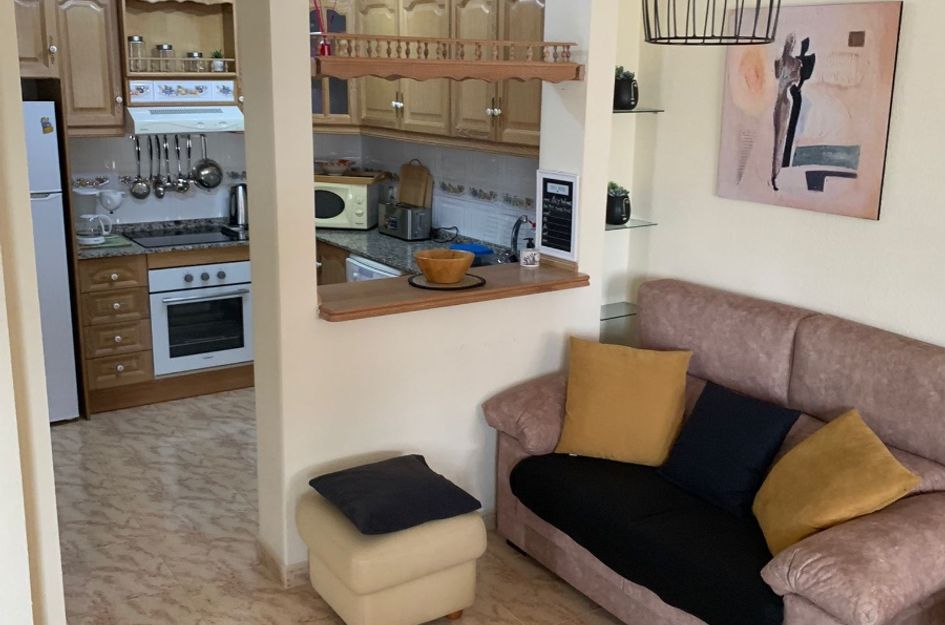 Huis in Res. Las Filipinas