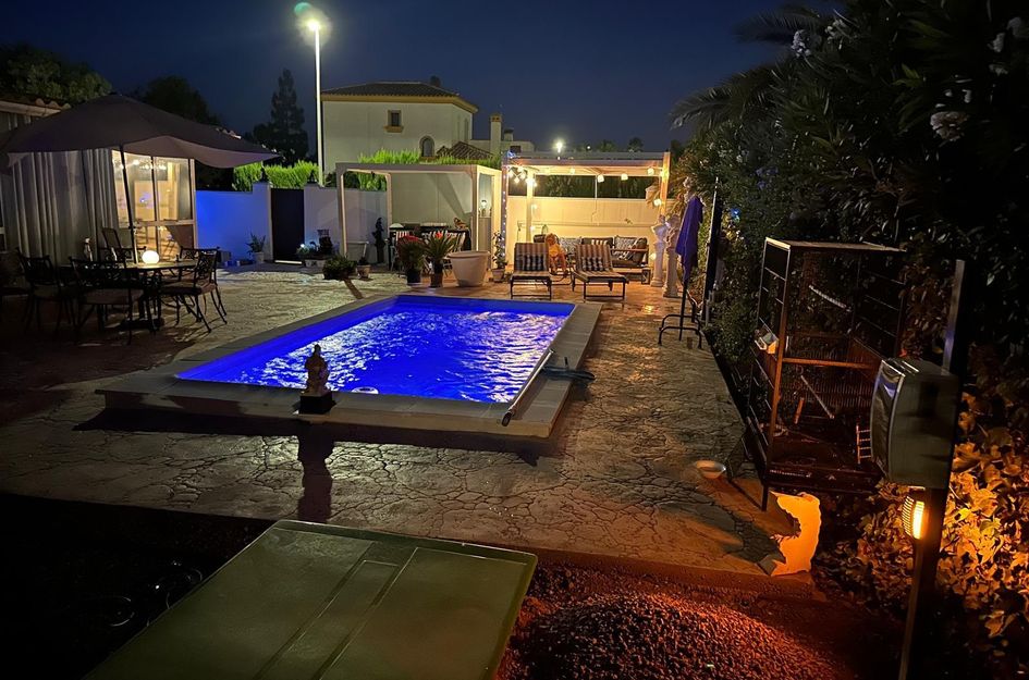 Villa in El Fondó de les Neus